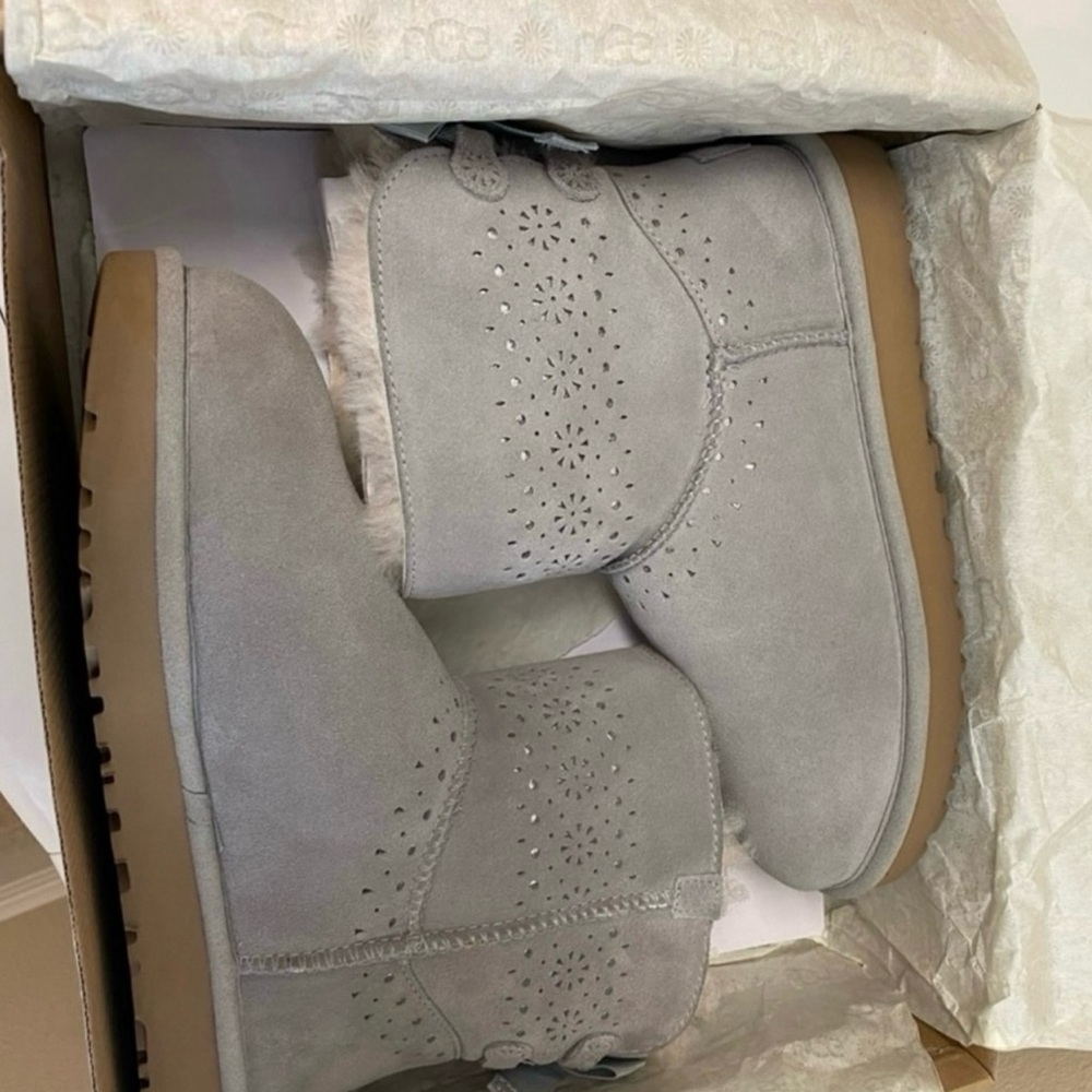 UGG boots DAE SUNSHINE